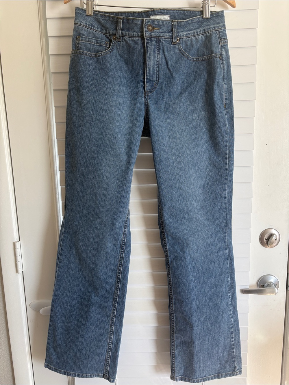 Coldwater Creek Women's Boot Cut Jeans - Medium Blue SZ 10